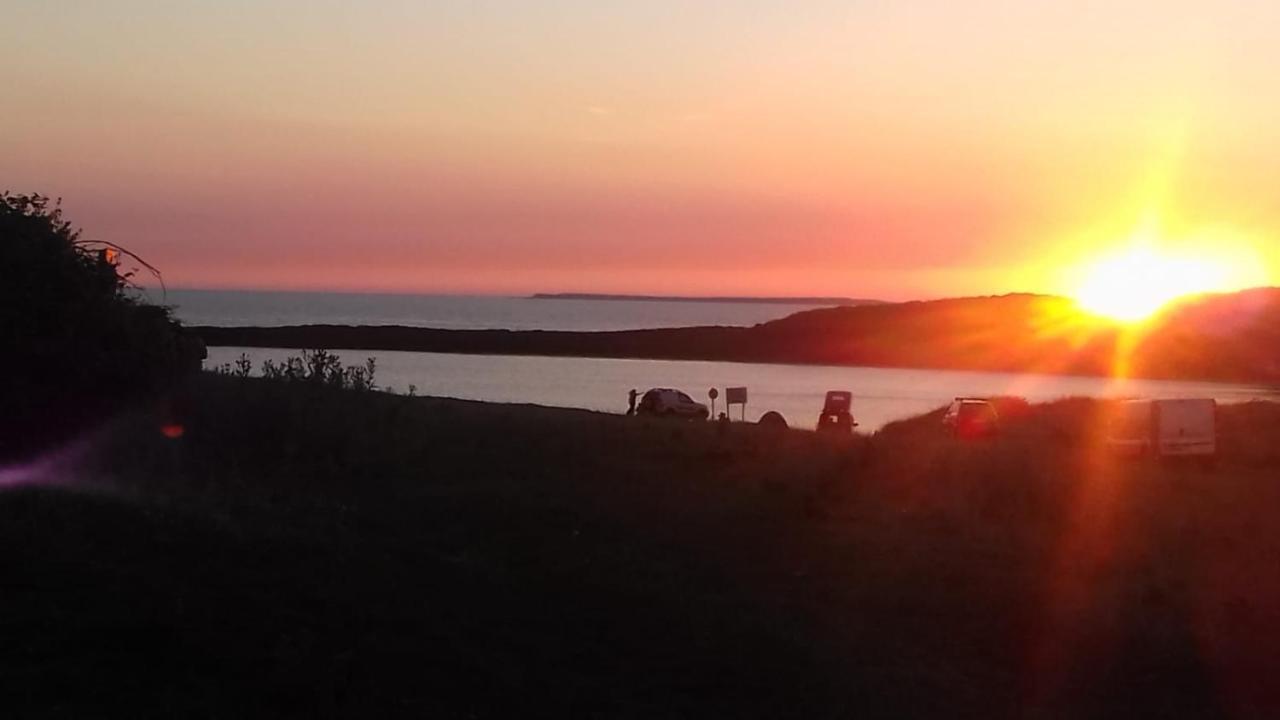 Beezies Self Catering Cottages Grange  Bagian luar foto