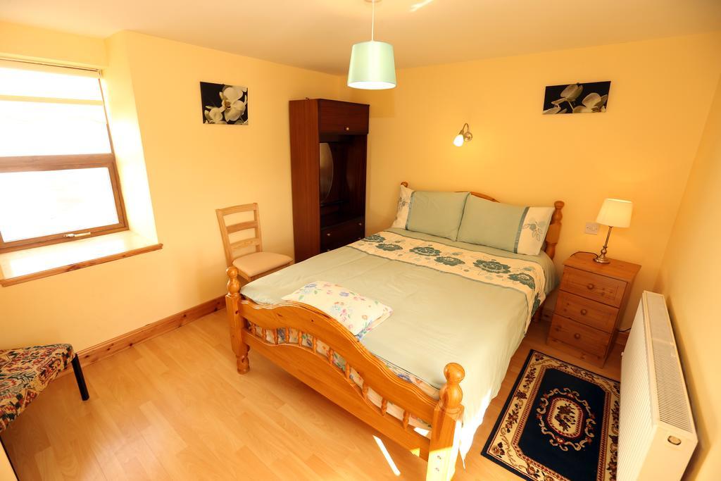 Beezies Self Catering Cottages Grange  Bagian luar foto