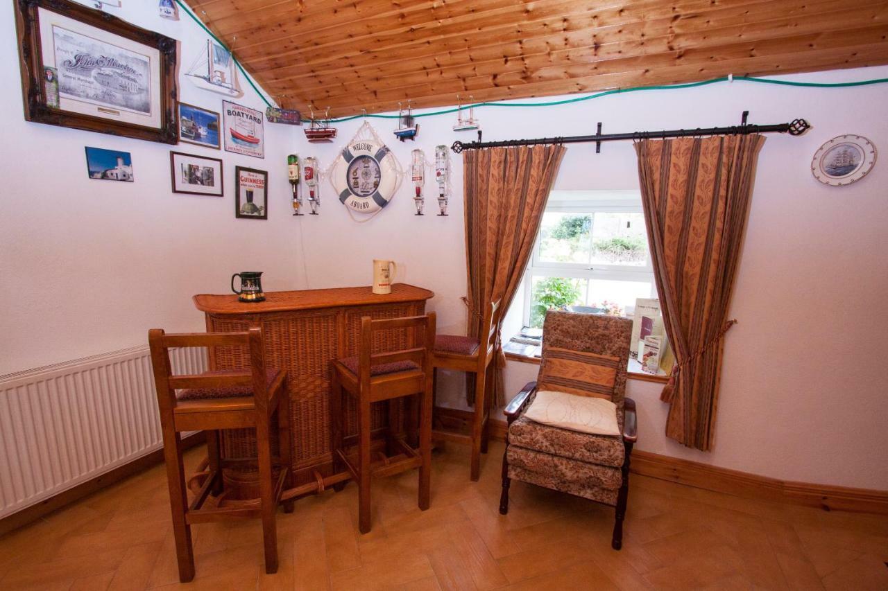 Beezies Self Catering Cottages Grange  Bagian luar foto